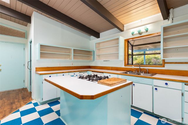 4625 Silvertip Lane, Everett, WA 98203