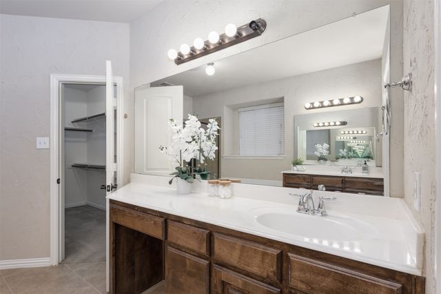1600 Meadow Ranch Road, Mckinney, TX 75071