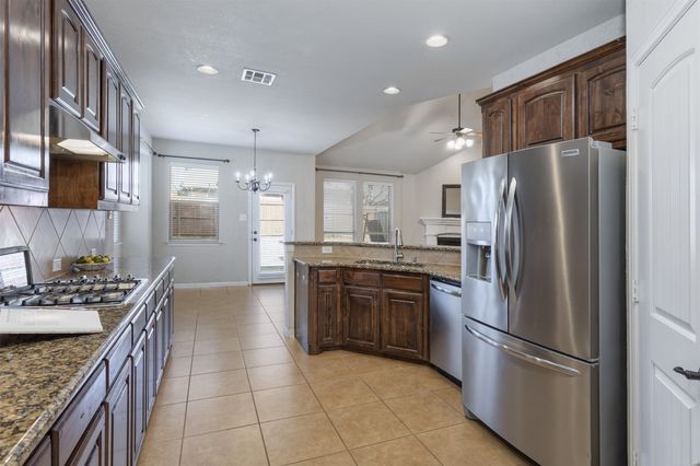 1600 Meadow Ranch Road, Mckinney, TX 75071