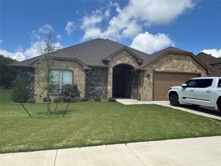 129 Crenshaw Court, Stephenville, TX 76401