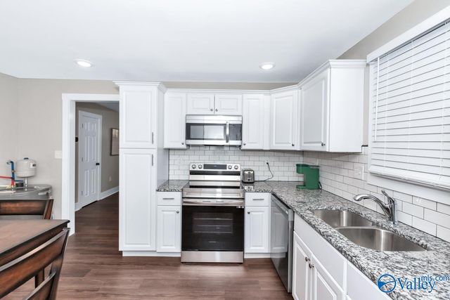 2910 Wilson Drive NW, Huntsville, AL 35816