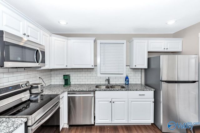 2910 Wilson Drive NW, Huntsville, AL 35816