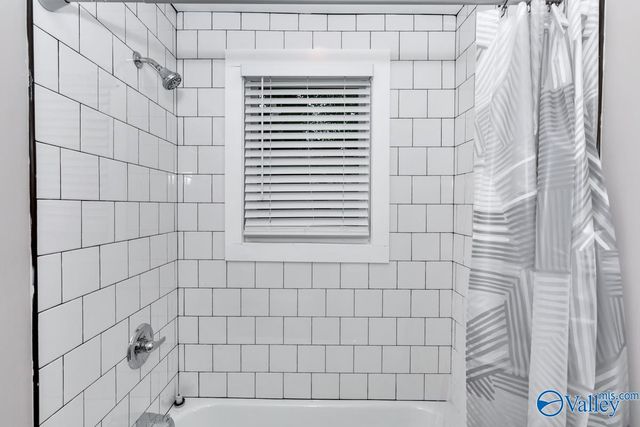 2910 Wilson Drive NW, Huntsville, AL 35816