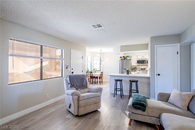 1212 Observation Drive 201, Las Vegas, NV 89128