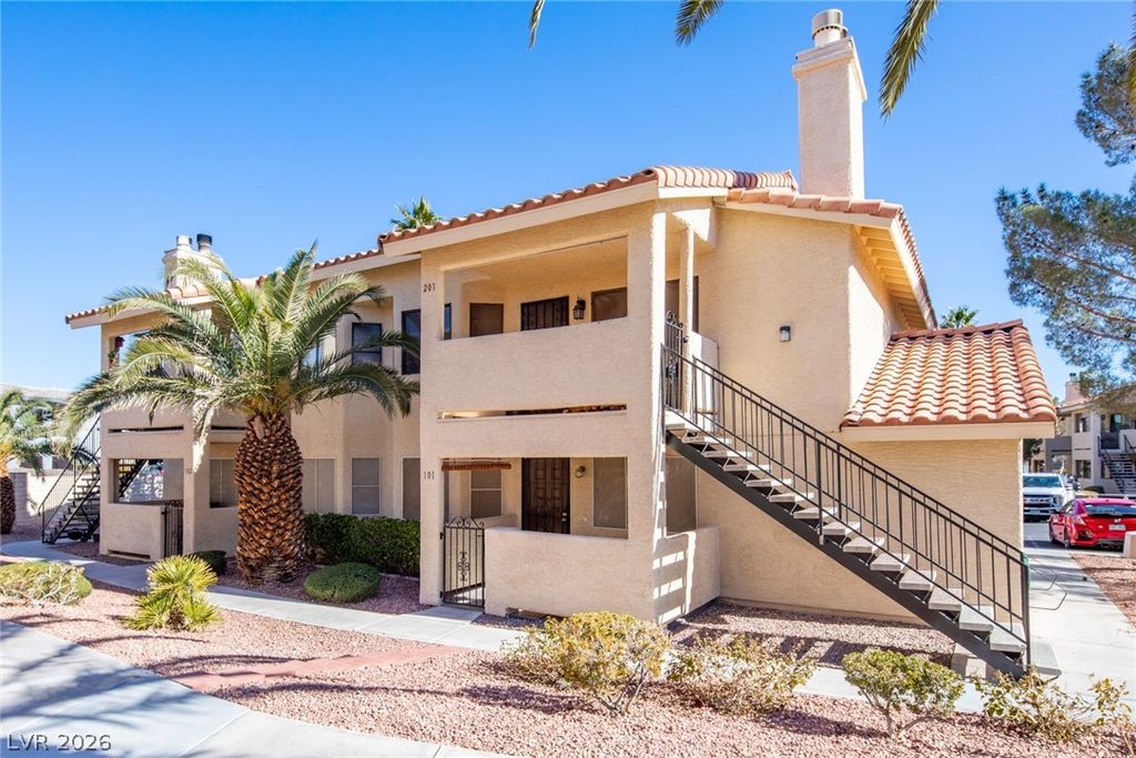 1212 Observation Drive 201, Las Vegas, NV 89128
