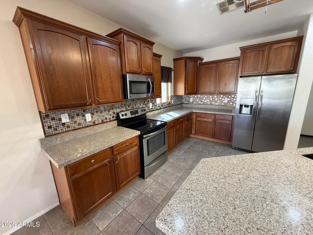 381 S 165TH Drive, Goodyear, AZ 85338