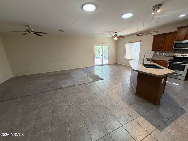 381 S 165TH Drive, Goodyear, AZ 85338