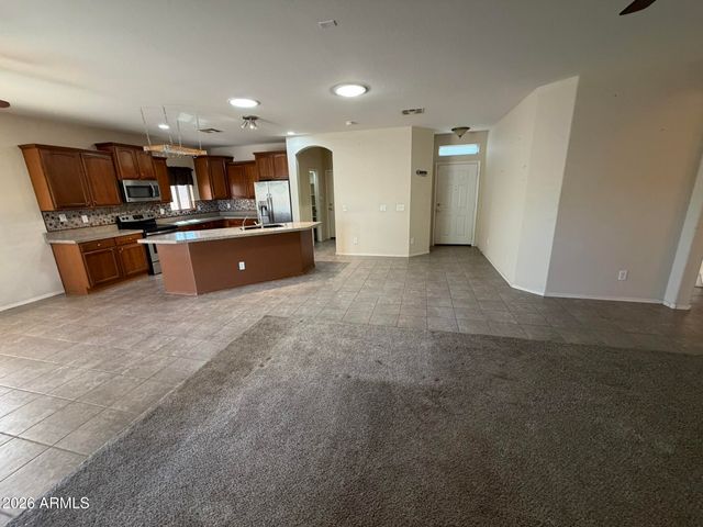 381 S 165TH Drive, Goodyear, AZ 85338