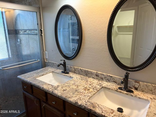 381 S 165TH Drive, Goodyear, AZ 85338