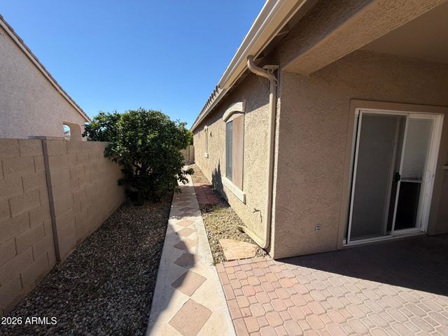 381 S 165TH Drive, Goodyear, AZ 85338
