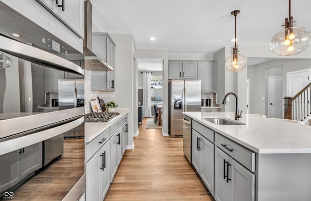 6409 Stone Side Drive, Plainfield, IN 46168