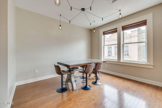 116 Tipton Street 200, Johnson City, TN 37604