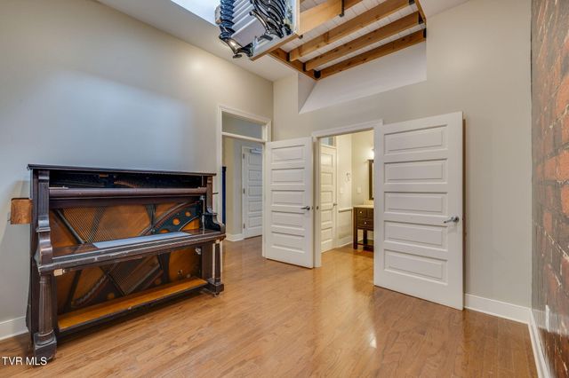 116 Tipton Street 200, Johnson City, TN 37604
