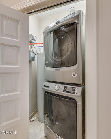 116 Tipton Street 200, Johnson City, TN 37604