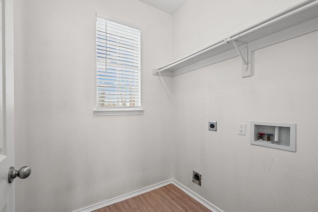 120 Cayman Drive, Lancaster, TX 75146