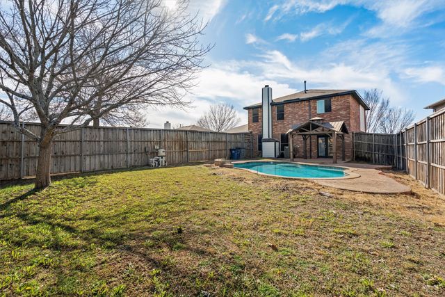 120 Cayman Drive, Lancaster, TX 75146