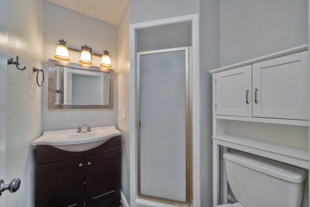 2441 Drayton Dr, Sacramento, CA 95825