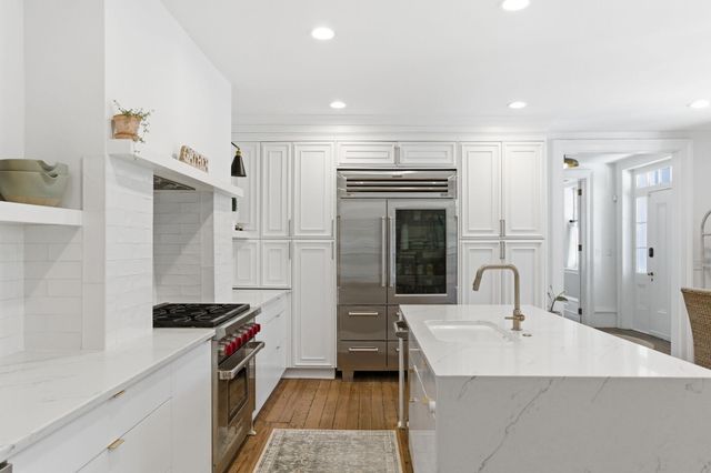 89 Ashley Avenue, Charleston, SC 29401