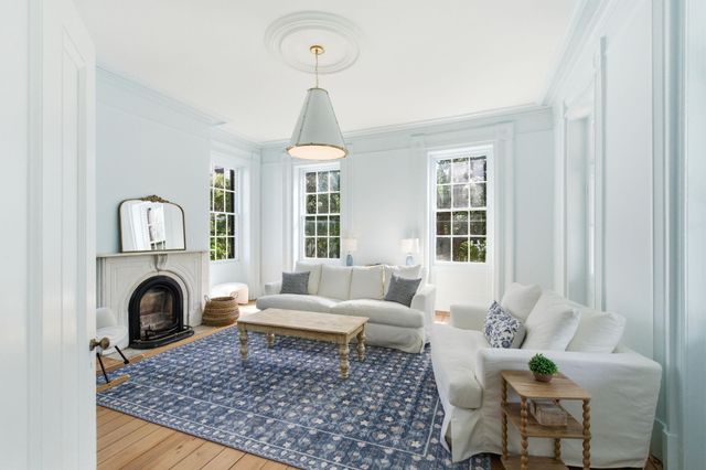 89 Ashley Avenue, Charleston, SC 29401