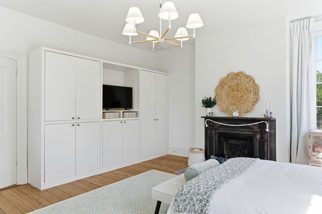 89 Ashley Avenue, Charleston, SC 29401
