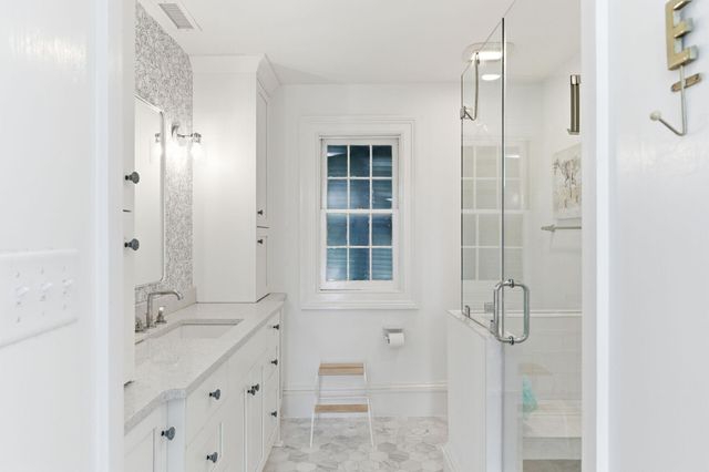 89 Ashley Avenue, Charleston, SC 29401