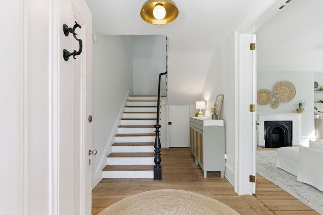 89 Ashley Avenue, Charleston, SC 29401