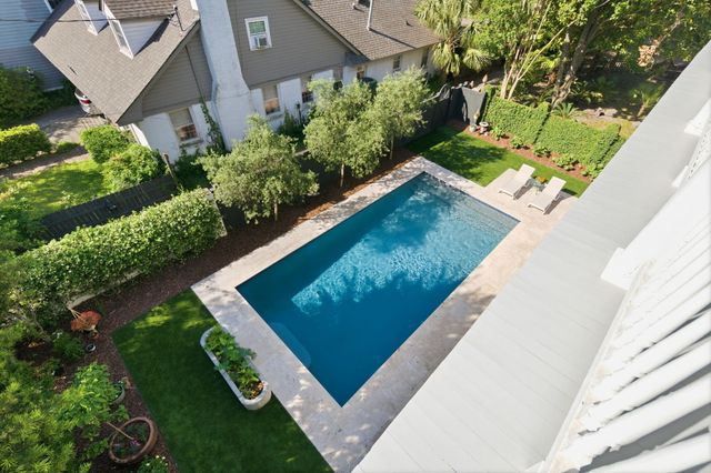 89 Ashley Avenue, Charleston, SC 29401
