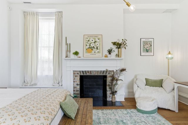 89 Ashley Avenue, Charleston, SC 29401