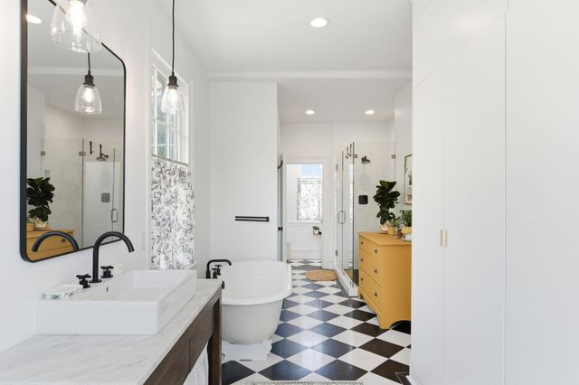 89 Ashley Avenue, Charleston, SC 29401