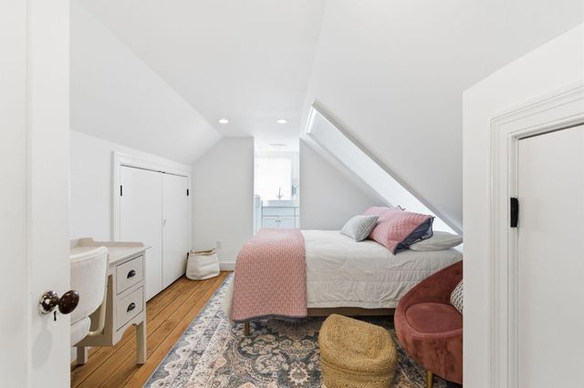 89 Ashley Avenue, Charleston, SC 29401