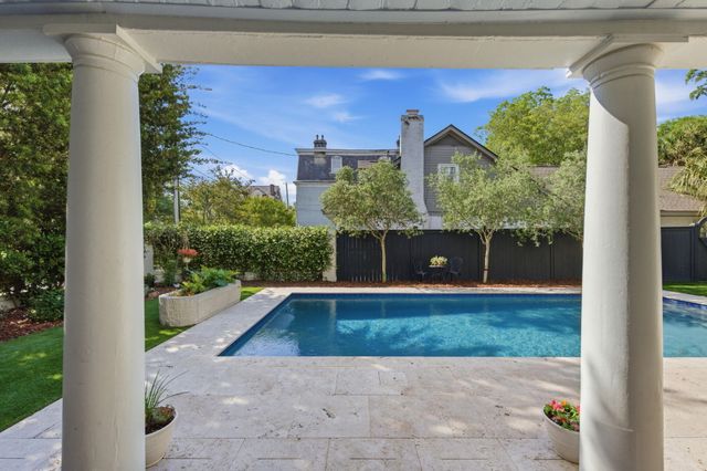 89 Ashley Avenue, Charleston, SC 29401
