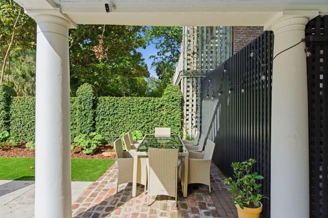 89 Ashley Avenue, Charleston, SC 29401