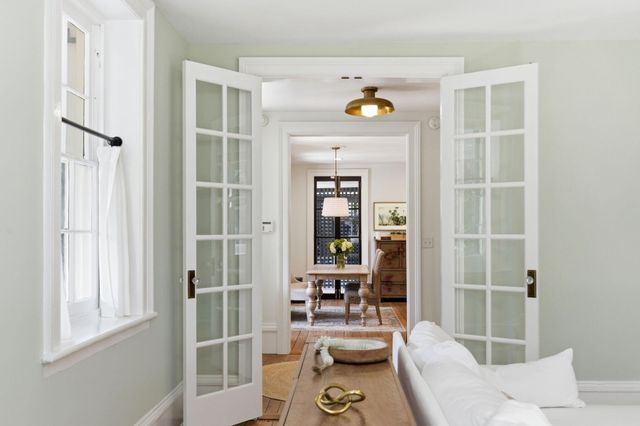 89 Ashley Avenue, Charleston, SC 29401