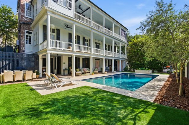 89 Ashley Avenue, Charleston, SC 29401