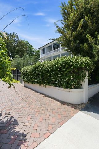 89 Ashley Avenue, Charleston, SC 29401