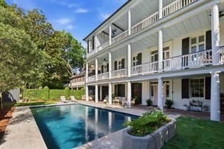 89 Ashley Avenue, Charleston, SC 29401