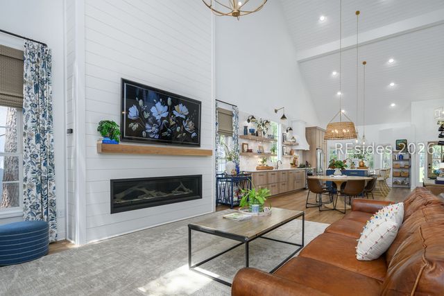 27 Wax Myrtle Ct, Hilton Head Island, SC 29926
