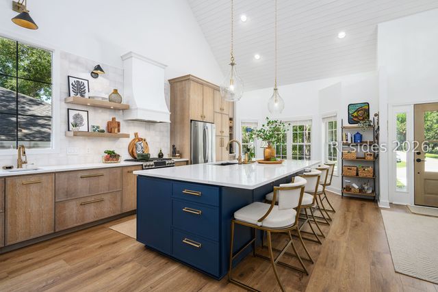 27 Wax Myrtle Ct, Hilton Head Island, SC 29926