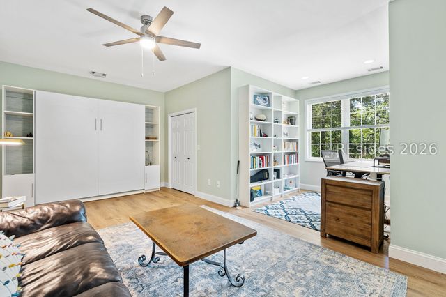 27 Wax Myrtle Ct, Hilton Head Island, SC 29926