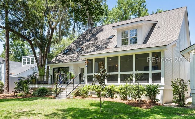 27 Wax Myrtle Ct, Hilton Head Island, SC 29926