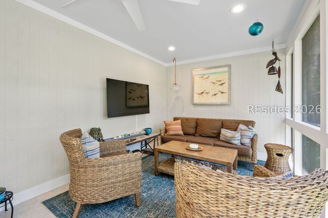 27 Wax Myrtle Ct, Hilton Head Island, SC 29926