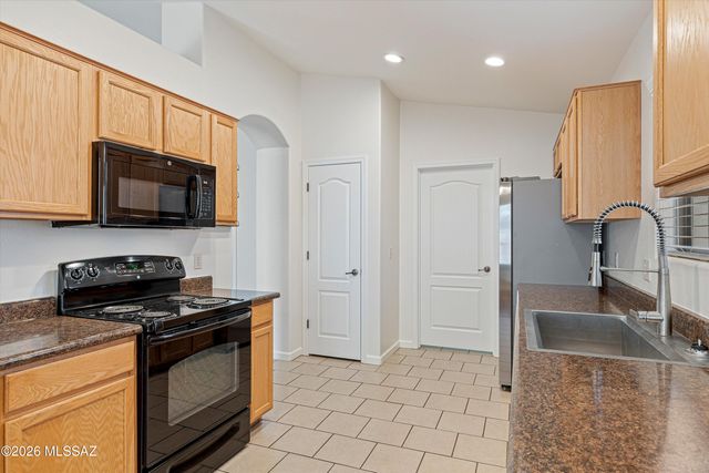 60958 E Cantle Court, Tucson, AZ 85739