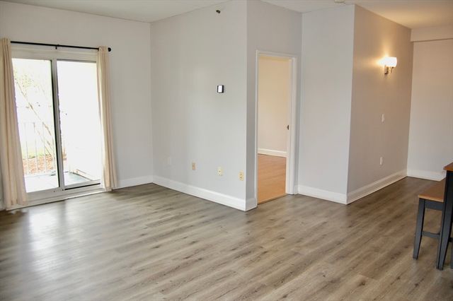 200 Cove Way 113, Quincy, MA 02169