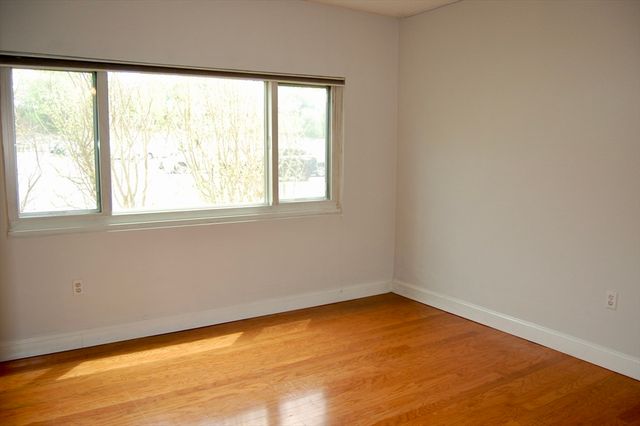200 Cove Way 113, Quincy, MA 02169