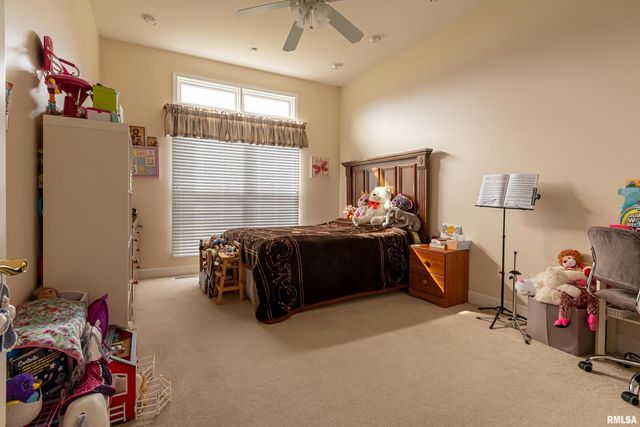 1410 BRADFORD Lane, Carbondale, IL 62901