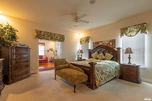 1410 BRADFORD Lane, Carbondale, IL 62901