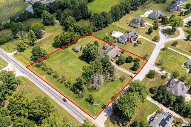 1410 BRADFORD Lane, Carbondale, IL 62901