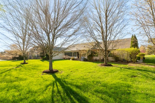 1410 Bradford Lane, Carbondale, IL 62901