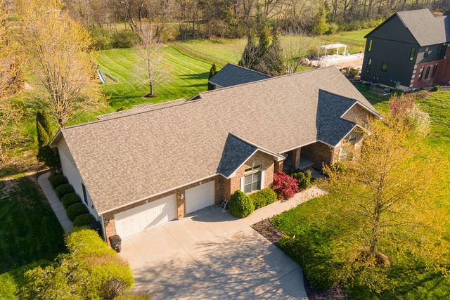 1410 Bradford Lane, Carbondale, IL 62901