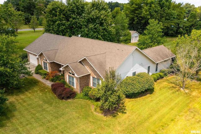 1410 Bradford Lane, Carbondale, IL 62901